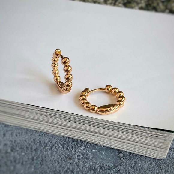 LAST ONE Beads Hoop Earrings 18k Gold Plated Luxury Jewelry - Picture 2 of 12